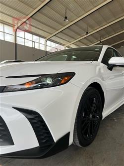 تۆیۆتا کامری